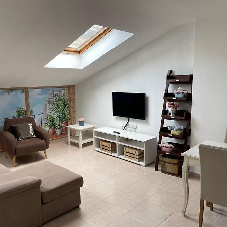 Vtz El Balcon De Rey Alfonso V Apartman Zaragoza Kültér fotó